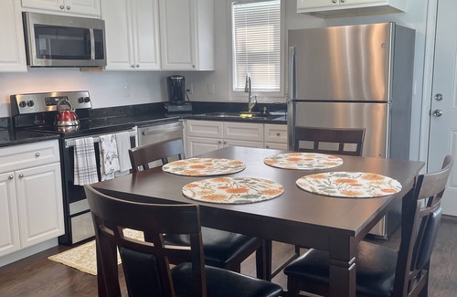 Murfreesboro Casa | Modern 2BR Getaway: Walk to Chowan University & Local Eats!