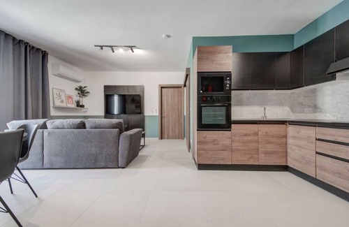 Pieta Apartamento | Modern 2BR home with Balcony & Sofa bed in Pieta