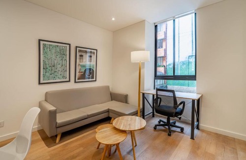 Antiguo Country Apartamento | Modern 2BR in Parque Virrey
