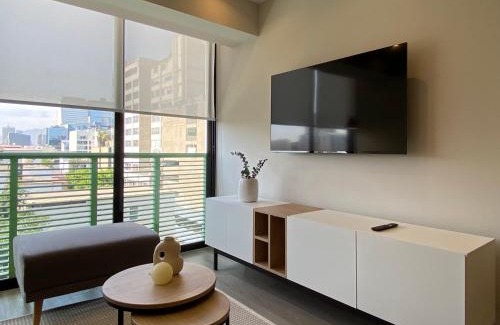 Centro Financiero de San Isidro Apartamento | Modern 2BR with Balcony in San Isidro