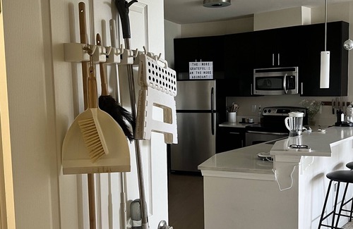 Owings Mills Apartamento | Modern 2BR with Coffee Bar - 25 mins from Inner Harbor