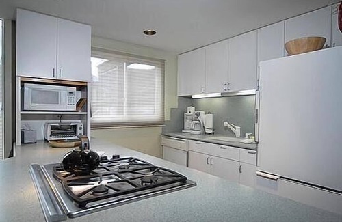 Snowmass Village Condominio | Condominio moderno de 3 recámaras, 3 baños, 3 pisos con comodidades en abundancia en una excelente ubicación.