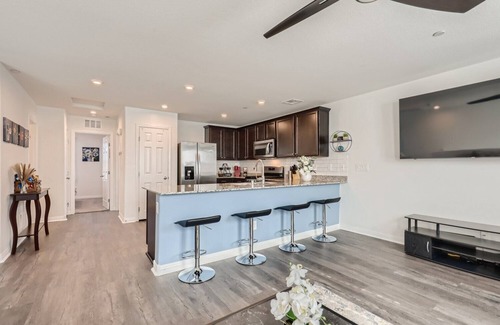 Nellis Air Force Base Casa | Modern 3 bed 2 bath Townhome in Las Vegas!