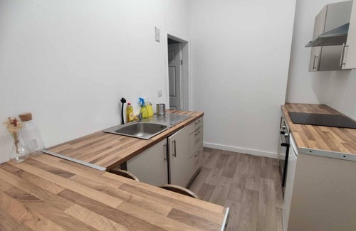 Bury Casa | Modern 3-Bed Apartment