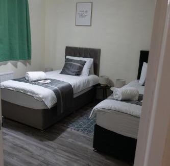 Bradley Stoke Apartamento | Modern 3-bed Bradley Stoke Self Check-in Free Parking Fast Wi-Fi