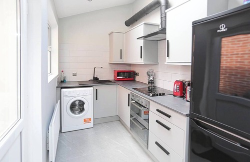 Belfast Casa | Modern 3-Bed Home with On-Street Parking