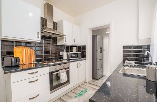 Ridgeway Casa | Modern 3 bed perfect for contractors and families