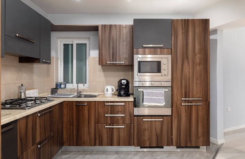 Il-Balluta Apartamento | Modern 3 Bedroom 3 Bathroom Near Balluta Bay Sliema