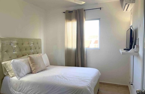 Abreu Apartamento | Modern 3-Bedroom Apartment w/Ocean views