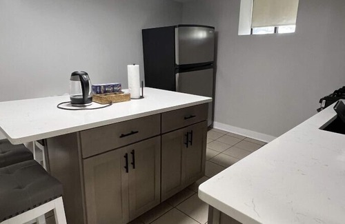 Bronzeville Apartamento | Modern 3 Bedroom Close to Downtown Chicago