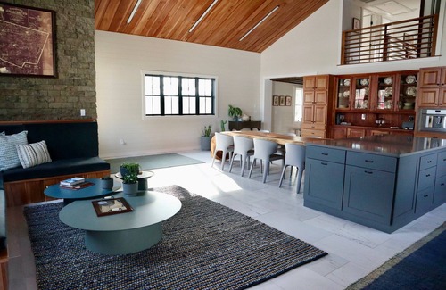 Dushore Casa | Modern 3-bedroom Country Farmhouse in Dushore, PA