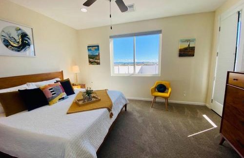 Cottonwood Casa | Modern 3 Bedroom Home