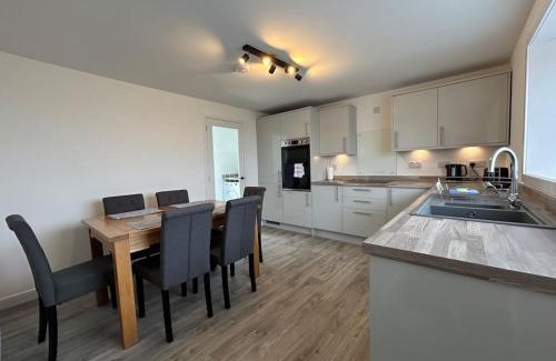Shetland Islands Casa | Modern 3 bedroom house, Mossbank