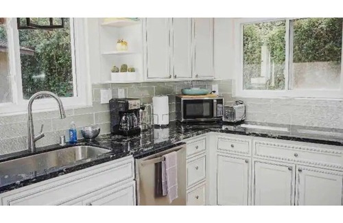 Prunedale Casa | Modern 3 Bedroom in Monterey County