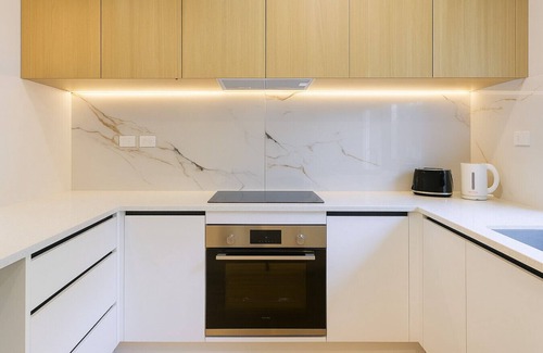 Waterview Apartamento | Modern 3-Bedroom in Waterview