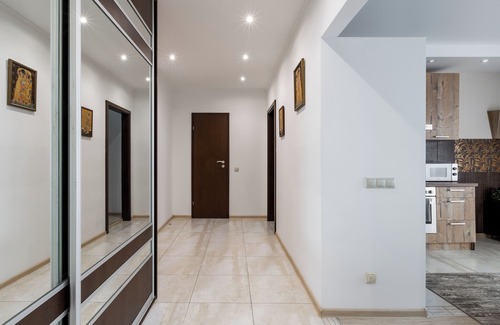 Minsk City Centre Apartamento | Modern 3-rooms apartment Musical Theater