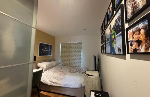 Sands End Apartamento | Modern 3BD with Private Balcony Imperial Wharf