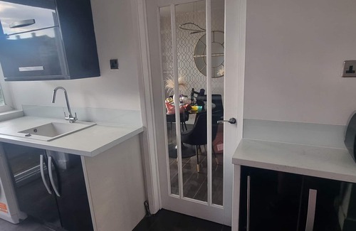 Slough Casa | Modern 3bed House in Slough