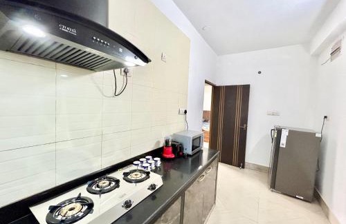 Kolkata Apartamento | Modern 3BHK Apt for Big Groups & Family on EM Bypass