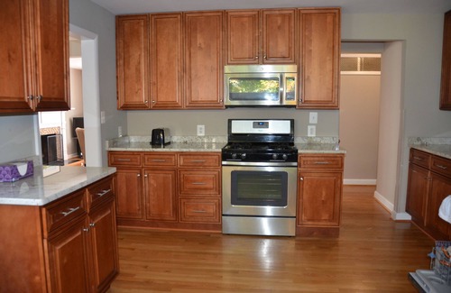 Alexandria West Casa | Comodidad y conveniencia! 3BR / 2 BA, cerca de DC y Alexandria, minutos a 395-495