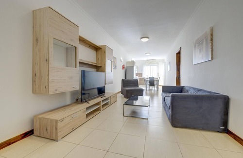 Gzira Apartamento | Modern 3BR Apartment in the Centre of Sliema