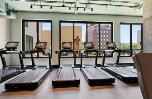 Five Points South Apartamento | Modern 3BR Condo Five Points South Gem