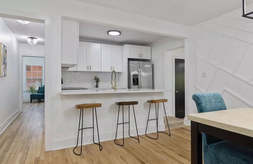 Griffin Heights Casa | Modern 3br midtown gem w/ outdoor space