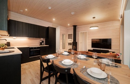 Rukatunturi Villa | Modern 3BR Villa Retreat in Ruka with Private Sauna & Near Ski Slopes