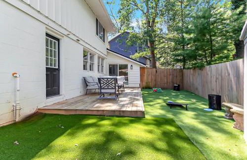 Park Forest Village Casa | Modern 3BR With Big Kitchen & TV Rm