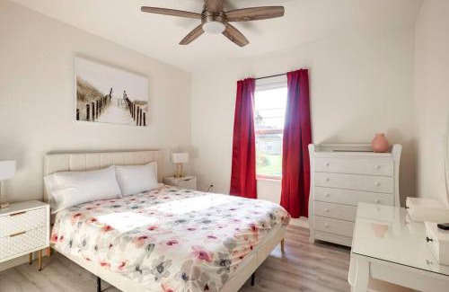 Port Saint Lucie Casa | Modern 4 Bdr Home near Tradition Town Center