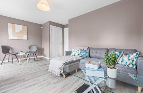 Coventry Apartamento | Modern 4-Bed Close to Jaguar Whitley & City Centre