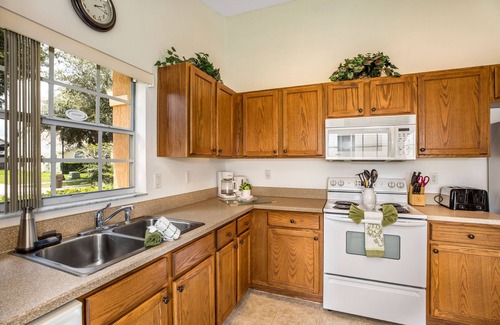 Orange Tree Casa | Modern 4 bed home with own private pool close to Disney