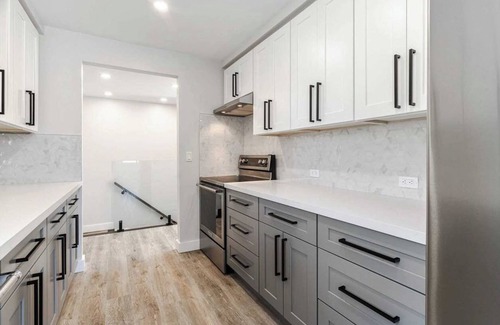 Welland Casa | Modern 4-Bedroom Bungalow Close to All Amenities