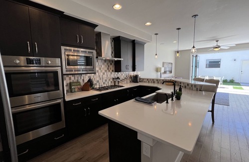 Sloan Lake Casa | Modern 4-level home, 3500 sq ft, in the Highlands, 3 miles west of downtown.