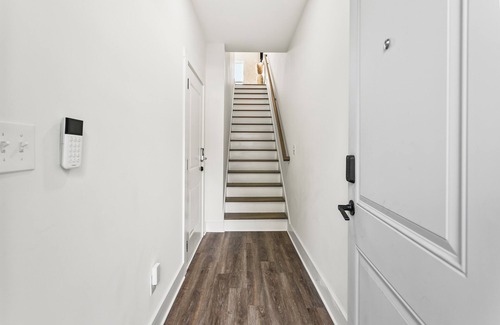 Atlanta Casa | Modern 4BR/4BA Escape 10 Min to Downtown ATL