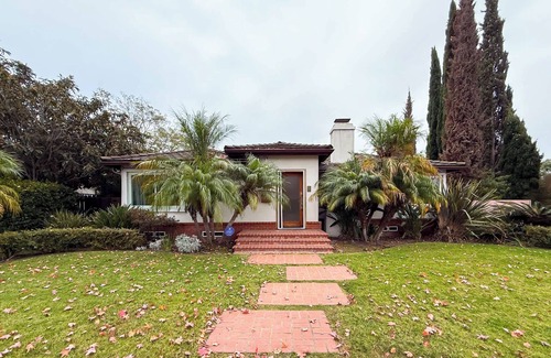 West Los Angeles Casa | Modern 4BR Gem Near Beverly Hills By Allevo Homes