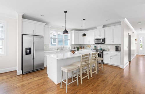 Southwest Raleigh Casa | Modern 4BR Retreat Fire Pit & Porch Swing