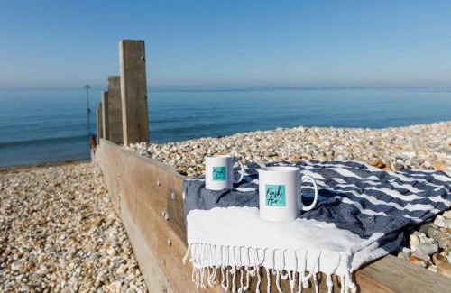 Southbourne Casa | Modern 5-Bedroom Retreat Nr Coast