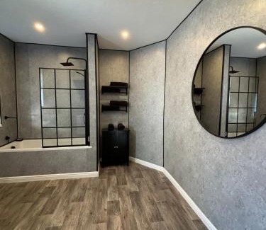 Colwyn Bay Casa | Modern 5 Bedroom Terraced Luxurious House
