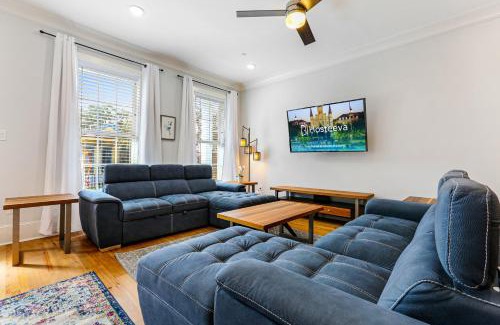Faubourg Lafayette Apartamento | Modern 5 BR Condo - Large Pool - Near Everything