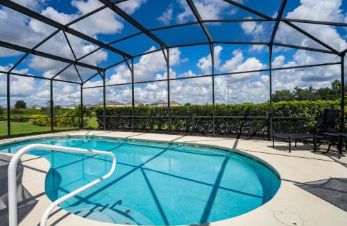 Davenport Casa | Modern 5BD, 4BA pool home in a golf resort community of Providence