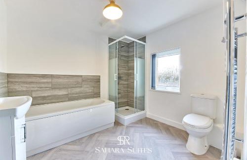 Blyth Casa | Modern 5BR Contractor Stay - Family & Business - Parking