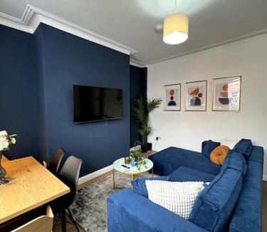 Harehills Apartamento | Modern 6 Bed Home Near Leeds City Centre-Long Stay Rates Available