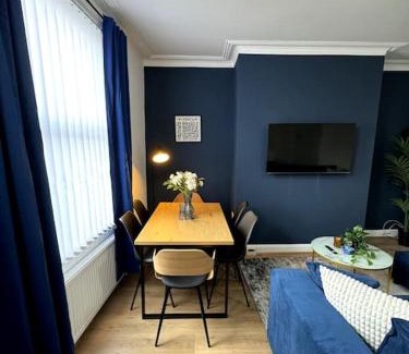 Harehills Apartamento | Modern 6 Bed Home Near Leeds City Centre-Long Stay Rates Available