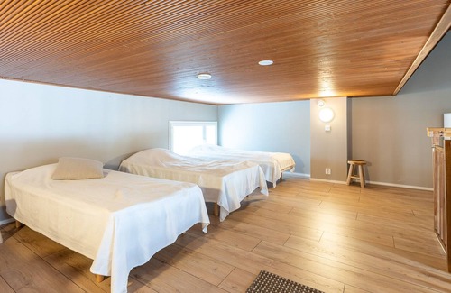 Syote Apartamento | Modern 8 People Apartment in Central but Quiet Location, Free Wifi