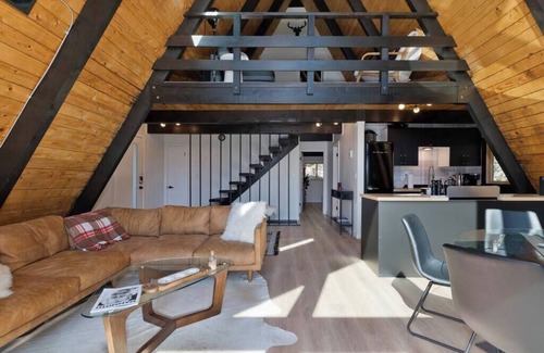 Mammoth Lakes Cabina | Modern A-Frame Cabin in Mammoth