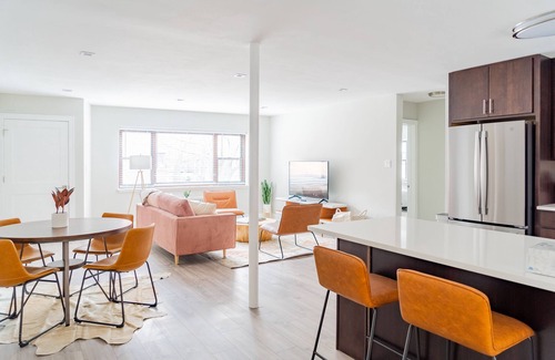 Evanston Apartamento | Modern|Aesthetic|2BR|Evanston|Next to Beach