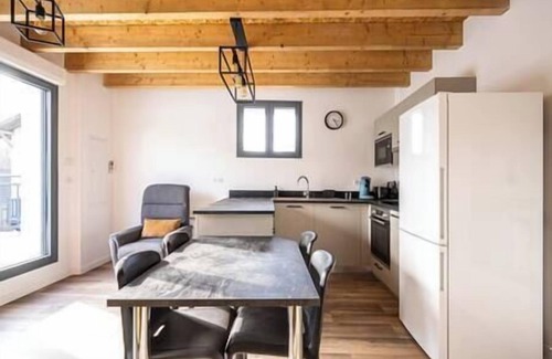 Centre Ville Apartamento | Apartamento moderno y climatizado con gran terraza en el centro de Pau