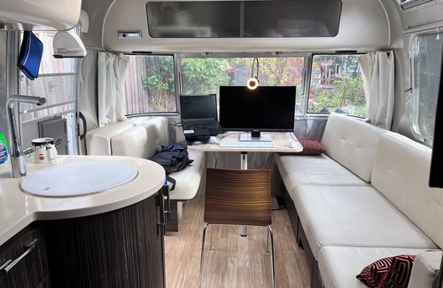 Strawberry Casa | Modern Airstream with WiFi and AC in Charming Mill Valley with Backyard Ducks