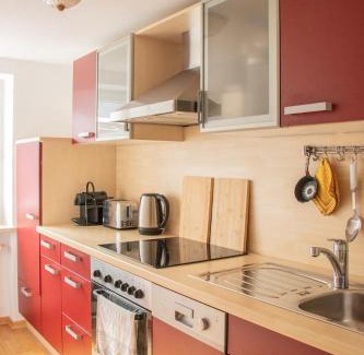 Oberstdorf Apartamento | Modern Alpine Haven Surreal